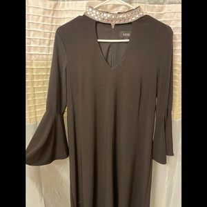 Bell sleeve jewel neckline